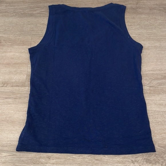 Vineyard vine women’s tank top - Picture 2 of 4